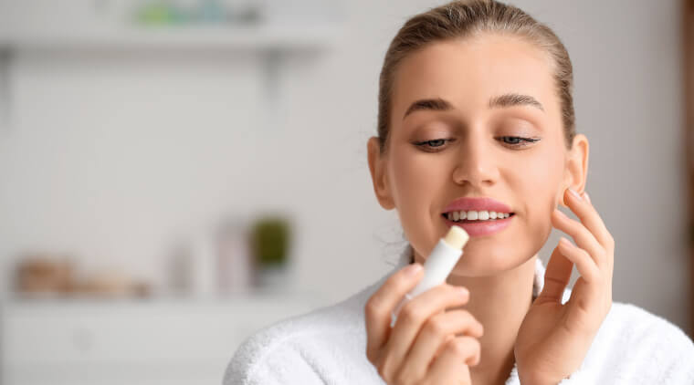 Cómo curar un herpes labial - Clínica Dental Adeslas