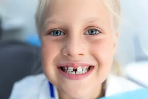 corregir-dientes-separados-ortodoncia