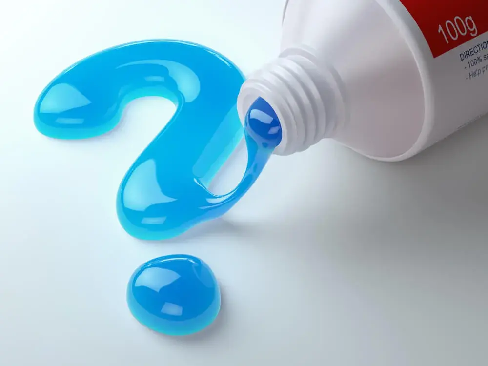 ¿Caduca la pasta de dientes?