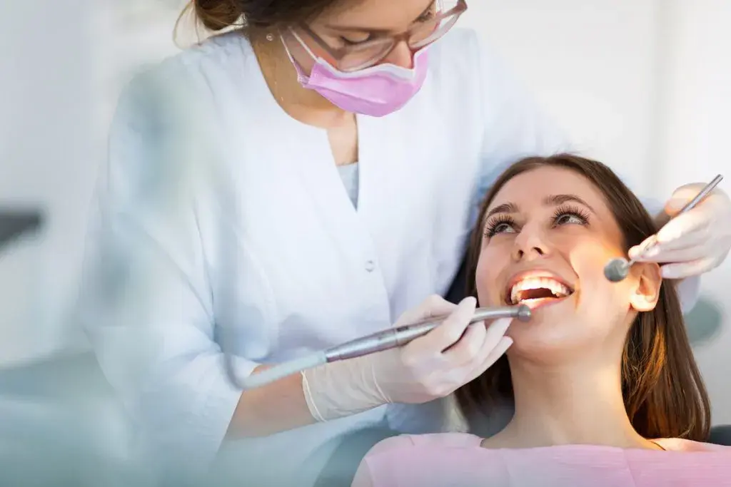 Qué es la anquilosis dental y en qué consiste el tratamiento