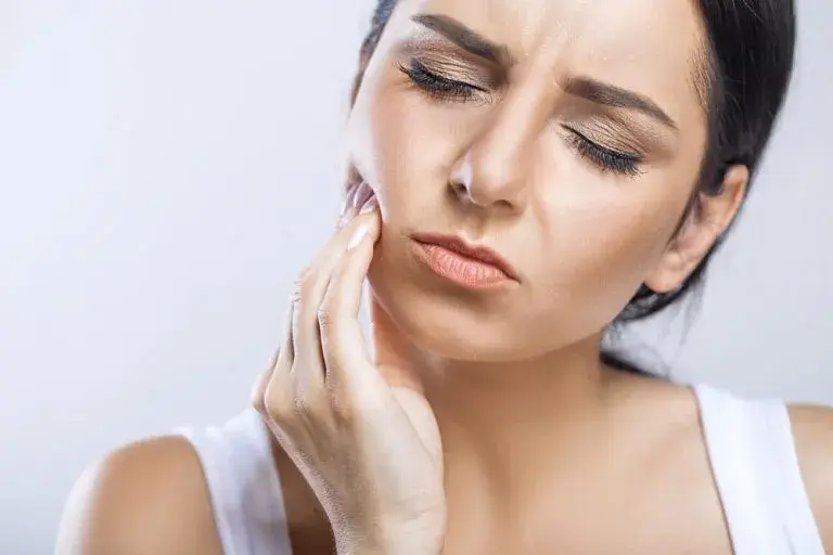 Qué hacer si tienes las encías inflamadas