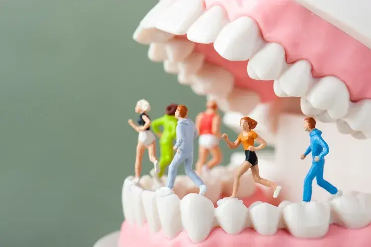 Caries y deportes: relación con las contracturas musculares