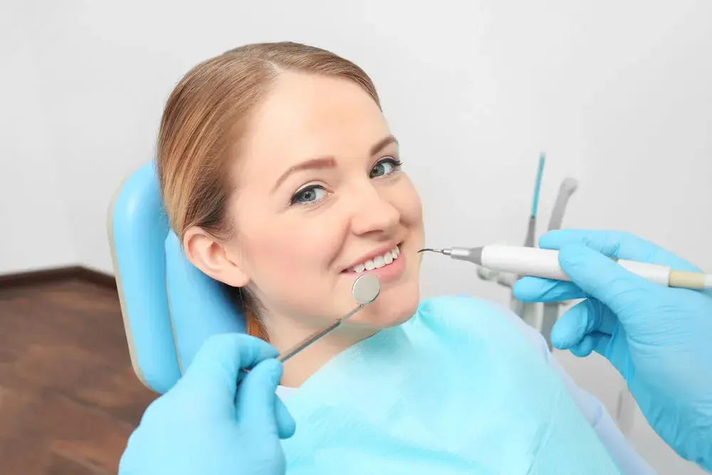 Caries en los dientes: qué son y cómo prevenirlas