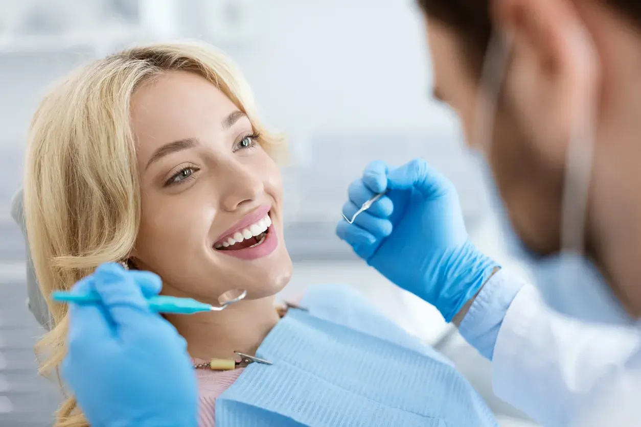 ¿Por qué elegir una clínica dental Adeslas para un tratamiento de ortodoncia?