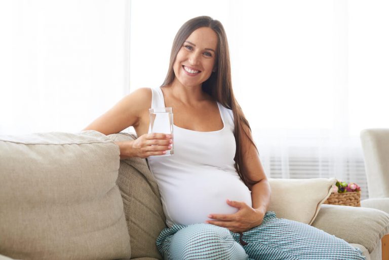 Cuidar les genives durant l’embaràs